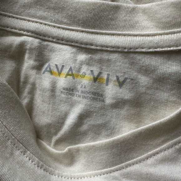 🌼Ava & Viv Top - Picture 3 of 3